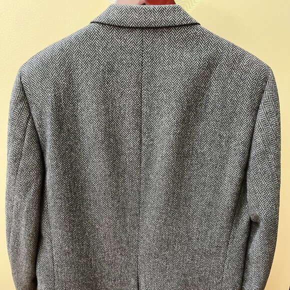 HARDY AMIES Mens 44 Grey Black HERRINGBONE 100% Wool Sports Coat JACKET BLAZER - Picture 2 of 9